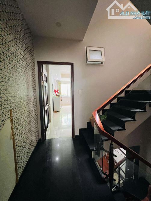 ( Giảm 800 triệu) Bán Gấp Hẻm Xe Hoi Lê Trọng Tấn, Tân Phú - 7