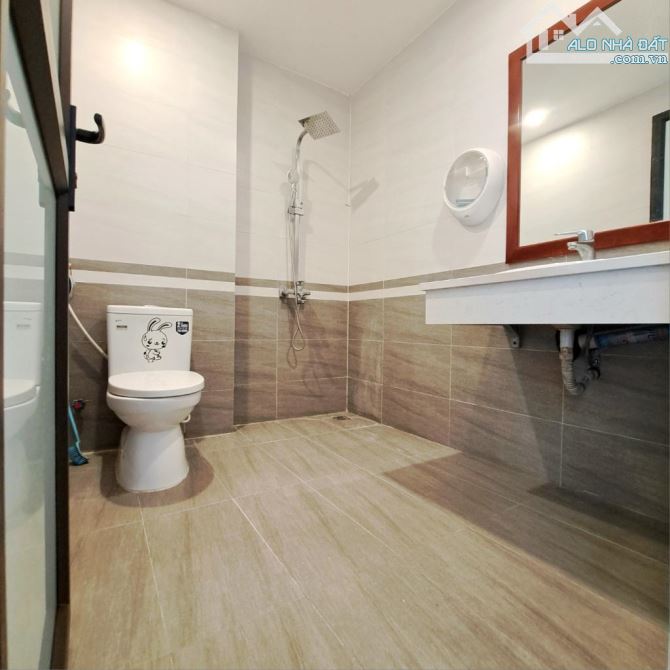 BÁT KHỐI.LONG BIÊN _THÔNG SỐ ĐẸP_ VIEW THOÁNG_Ô TÔ ĐỖ CỬA_FULL NỘI THẤT_ GIÁ 5 Tỷ - 7
