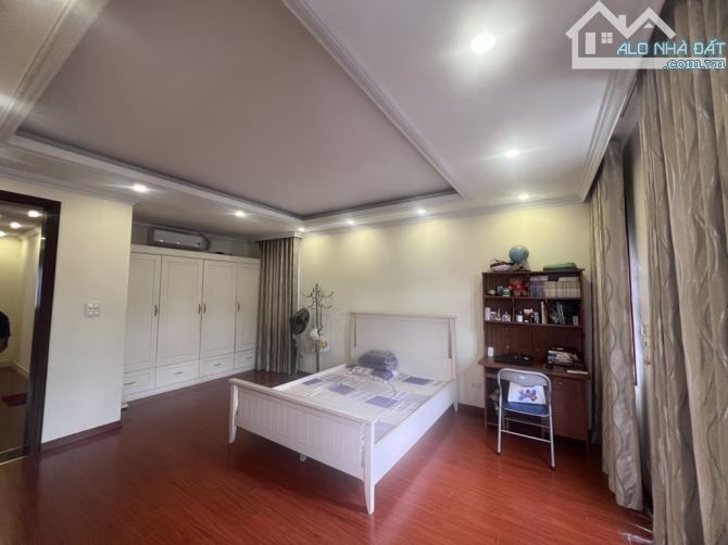 Bán nhà Việt Hưng, 190m2, đường rộng, kinh doanh tốt. - 7