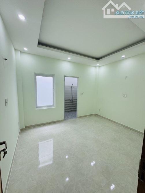 KHU PHÂN LÔ HƯƠNG LỘ 2 - BTĐA BÌNH TÂN NHÀ MỚI 3 TẦNG- ĐƯỜNG 6M-DT: 4*16M- 5 TỶ 850 - 7