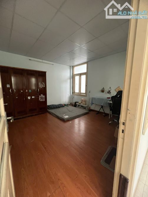 Bán nhanh nhà 3 tầng hẻm oto Cao Bá Quát. DT 109,7m2. Chỉ 6 tỷ 8 - 8