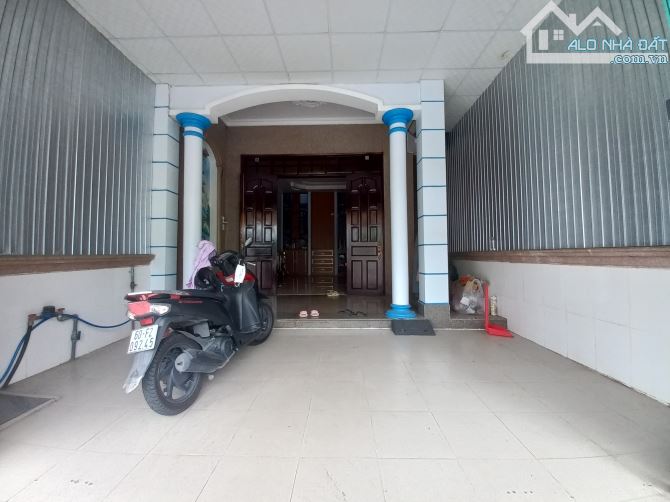 BÁN NHÀ ĐẤT TAM HIỆP, 1TRỆT 1LẦU, SỔ HỒNG THỔ CƯ, ĐƯỜNG NHỰA 8m KINH DOANH BUÔN BÁN - 8