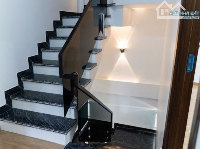 MSP: TP04  🔥 SIÊU PHẨM GIẢM GIÁ – Hồ Sen, Lê Chân/ 4,55 tỷ - 8