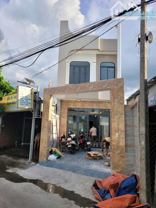 Bán nhà 1 trệt 1 lầu đường thông buôn bán p.Đông Hòa Tp.Dĩ An chỉ 6ty TL M7420 - 8
