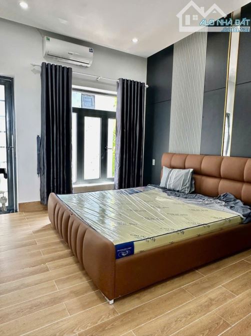 CHO THUÊ SIÊU PHẨM NHÀ 3 TẦNG ĐƯỜNG GẦN: TRẦN NAM TRUNG - HÒA XUÂN - 8