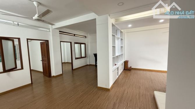 CĂN HỘ 2PN – MỚI TINH - LẦU 3 - CHUNG CƯ 234 PHAN VĂN TRỊ, P11, BÌNH THẠNH – 74M² – 3.4 TỶ - 9