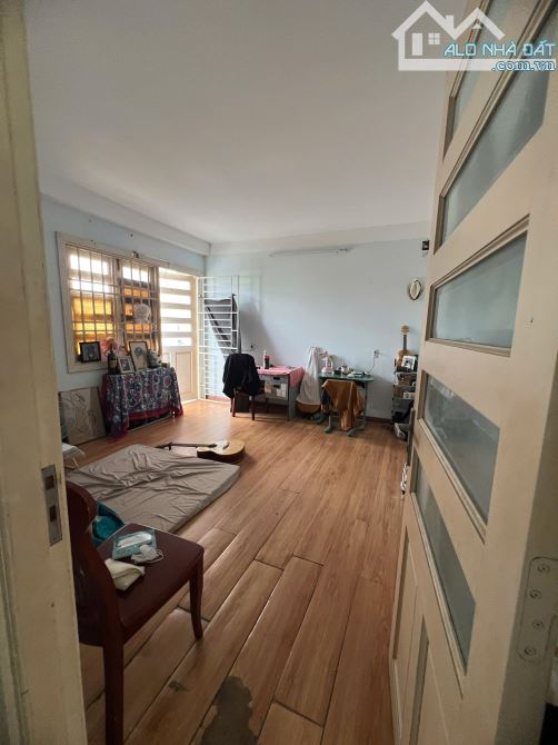 Bán nhanh nhà 3 tầng hẻm oto Cao Bá Quát. DT 109,7m2. Chỉ 6 tỷ 8 - 9