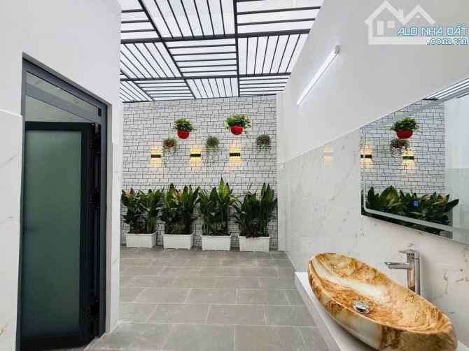 Bán 2 căn trệt lửng 3 lầu hẻm 8m đường Trần Thị Năm , DT 4x20m giá 8,2 tỷ TL - 9