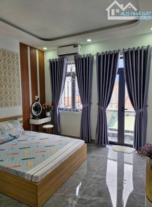 Bán nhà PHAN HUY ÍCH, 4mx 16m, Hẻm 4m, Chính Chủ, 4 Phòng Ngủ, 6 Tỷ x - 9