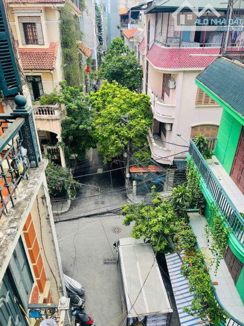 BÁN NHÀ HOÀNG CẦU - QUẬN ĐỐNG ĐA - PHÂN LÔ - VỈA HÈ - DT 60M X 4 TẦNG - MT 4M - 9