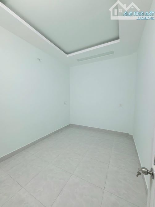 Bán nhà 1 trệt 1 lầu KDC gần BigC Dĩ An p.Đông Hòa Tp.Dĩ An chỉ 4ty650 TL M7430 - 9