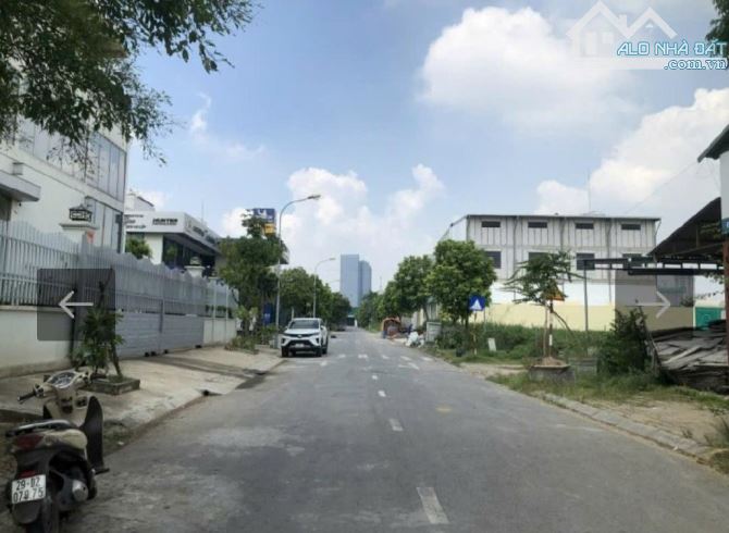 277 M2/3 tầng/ 13 M tiền/ 19.99 tỷ/Kiêu Kỵ. Ô TÔ CHÁNH - 9