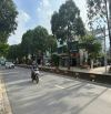 Bán nhà 3 tầng DT 8x20 - Căn góc 2 mặt tiền đường Lê Thị Riêng rộng 30m - Cách QL1A 900m