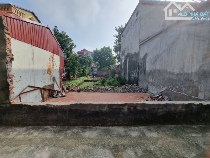 đất mê linh gần vành đai 4 100m2