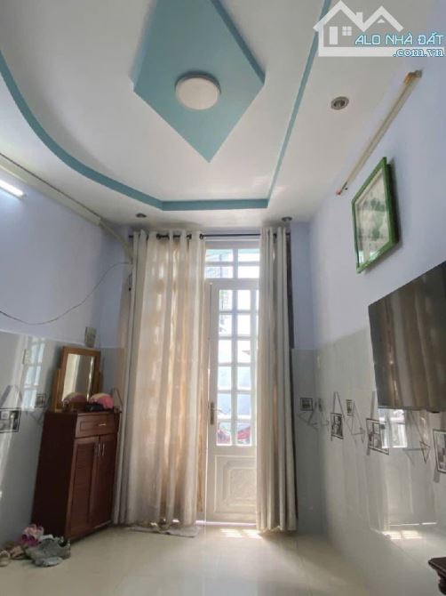 BÁN GẤP NHÀ GẦN ĐH NGÂN HÀNG HCM -THỦ ĐỨC- 3Tx32M2  CHỈ 2.9 TỶ .