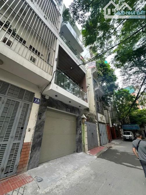 Bán Nhà Trần Duy Hưng Cầu Giấy Cạnh ĐHLĐ Thương Binh và XH Gần Big C. 56m 4 Tầng. 11.5 tỷ