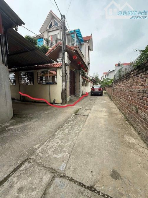Bán đất tặng ngà cấp 4 x85m tại yên phong Baecs Ninh