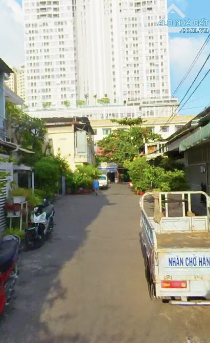 SIÊU PHẨM BẾN VÂN ĐỒN XE HƠI VI VUUU BÁN ĐẤT TẶNG NHÀ C4 TIỆN XÂY CẤT MỚI