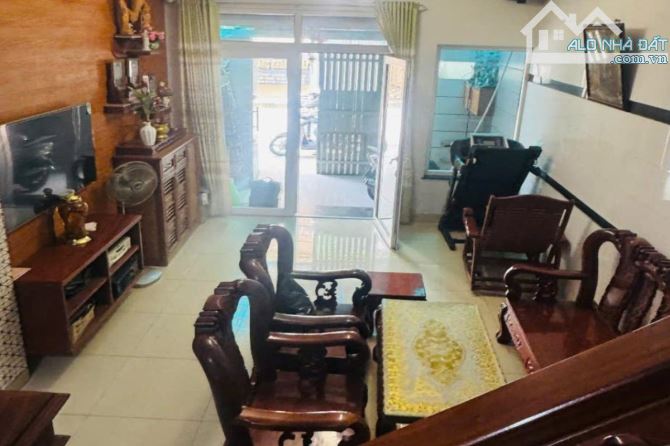 Bán nhà hẻm xe hơi, Lê Trọng Tấn, Tân Phú, 70 m² (4m x 18m), 4 tầng - Giá 7.8 tỷ TL