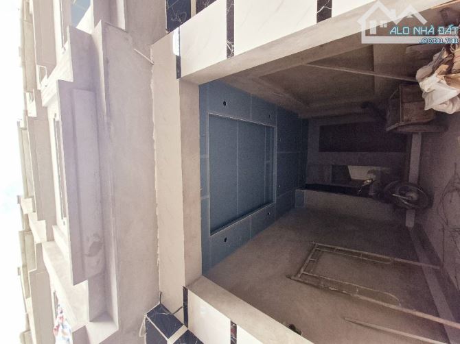 Nhà mới 6 Tầng Thang Máy-242 Thúy Lĩnh- Xây kiên Cố Tỷ Mỉ- Ô TÔ đỗ cổng gần Phố Chính