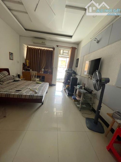 🔥 BÁN GẤP NHÀ MỚI 100% 4 TẦNG - 104M2 - CHỈ 5.35 TỶ - TRƯỜNG THỌ, THỦ ĐỨC 🔥**  **🏠