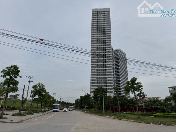 🚗 ĐƯỜNG THÔNG – NGÕ RỘNG Ô TÔ 7 CHỖ – NGỌC GIANG – CÁCH CẦU NHẬT TÂN 200M 🚗