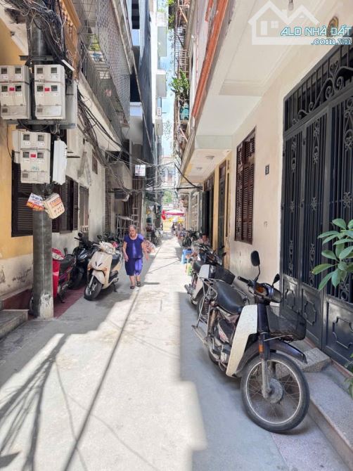 Trung tâm Đống Đa – CCMN DT 42m 6 tầng 10 phòng Chỉ 11,6 tỷ