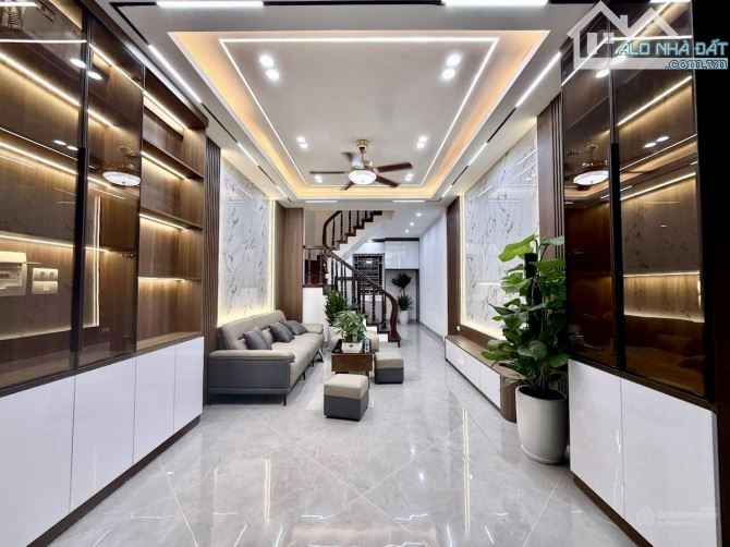 Siêu Phẩm Trần Cung , Cầu Giấy 45m , 5 Tầng , Ngõ Thông , Kinh Doanh , Ô Tô , Sát Phố