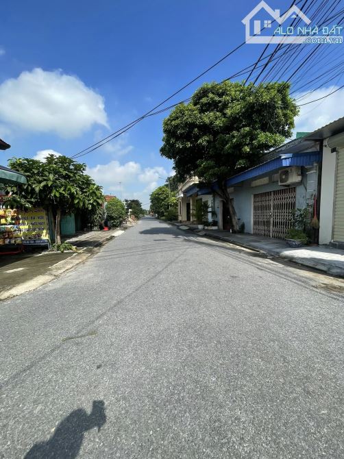 Chỉ hơn 1 tỷ sở hữu lô đất tuyến 2 đường Lương Quy, đường thông, ô tô đỗ cửa