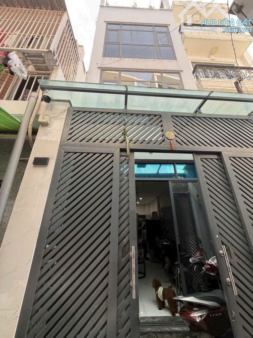 BÁN NHÀ QUẬN 4 KHU VIP P3 KHÁNH HỘI 4 TẤM ĐÚC SÁT MT GIÁ 7TỈ TL DT ĐẸP