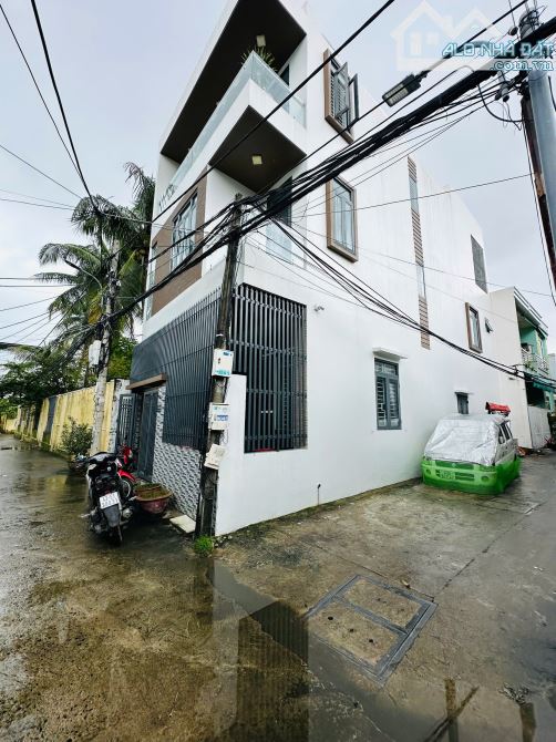 Bán nhà 2 mặt tiền Trần Duy Chiến đường oto chạy vi vu giá tốt