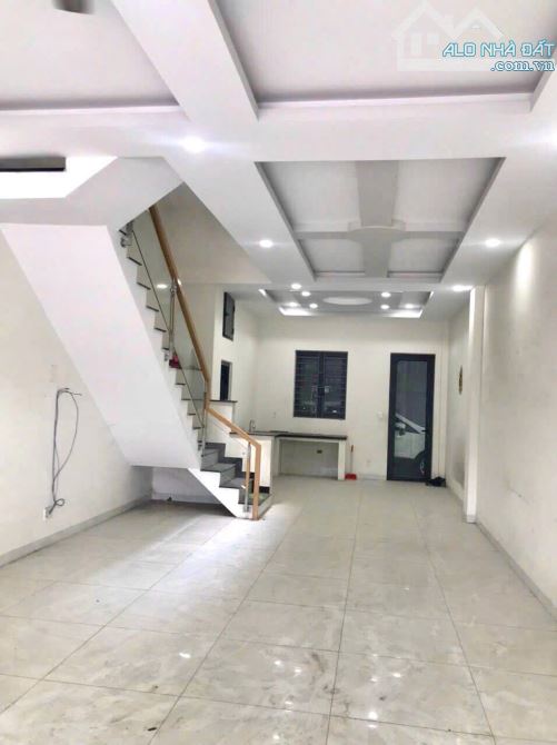Cho thuê mặt tiền kinh doanh  AN PHÚ ,THUẬN AN ,BÌNH DƯƠNG. 2 lầu 1 trệt Giá 1tr.