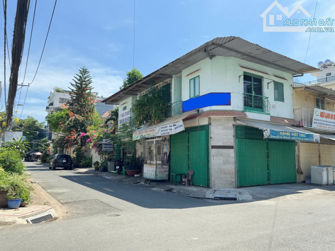Bán nhà trệt, lầu, góc 2 mặt tiền đẹp tại An Phú, Quận 2 - DT 194,8m2 - 40 tỷ