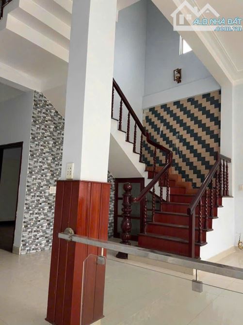 🌟 SIÊU PHẨM NHÀ 2 TẦNG – LÔ GÓC 2 MẶT TIỀN – NỞ HẬU 🌟  📍