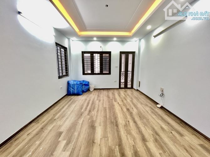 Nhà Đẹp Phương Canh - Hoè Thị - Lô Góc - Ô Tô Đỗ Cửa - 35m x 5 Tầng - 6.78 Tỷ