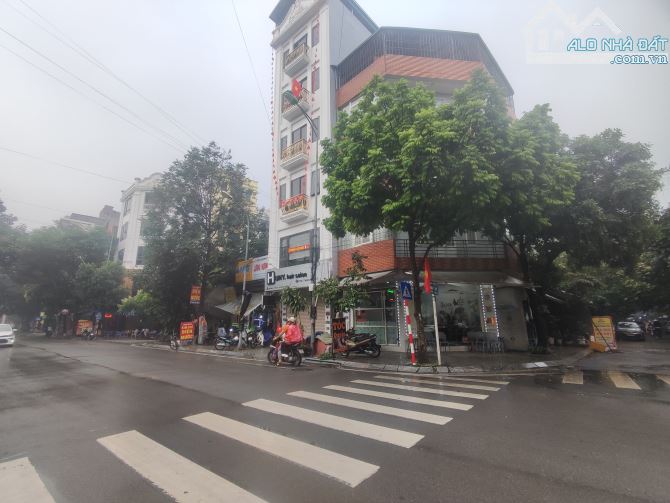 Bán gấp! Văn La, Hà Đông DT 50m2, 5 tầng, MT 4.2m, ô tô tránh, vỉa hè, KD, nhỉnh 17 tỷ