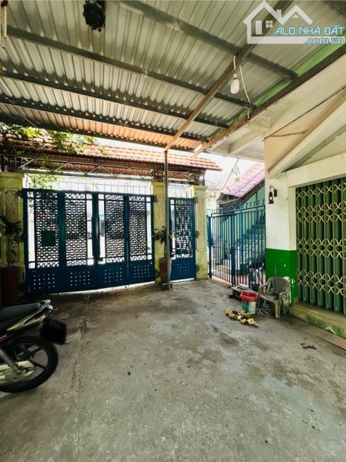 BÁN NHÀ VƯỜN 2 TẦNG 444 M2 NGANG 17M – CHÍNH CHỦ 30 NĂM – NGAY QUỐC LỘ 1K ĐÔNG HÒA DĨ AN