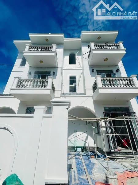 RA MẮT 2 SIÊU PHẨM NHÀ ĐẸP – CÁCH ĐƯỜNG PHẠM VĂN ĐỒNG CHỈ 100M🔥