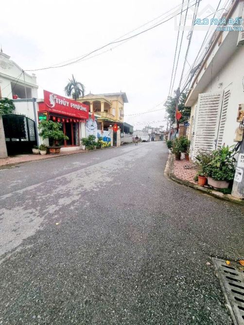 BÁN ĐẤT KIM SƠN – GIA LÂM- NHỈNH 2.3 TỶ CÓ NGA 41M2 ĐẤT ĐẸP- SIÊU HIẾM- GẦN HỒ, CHỢ KEO,..