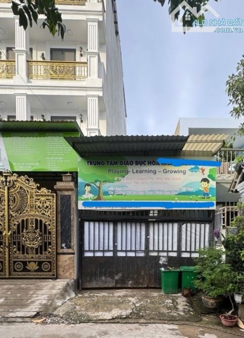 BÁN ĐẤT TẶNG NHÀ, HẺM NHỰA 6m, CÓ DÒNG TIỀN GẦN KHU GIGAMAL, 4X28 NHỈNH 7 TỶ.