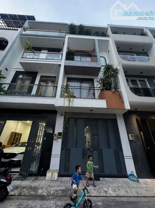 Siêu Phẩm Quận Tân Phú - Đường Tân Sơn Nhì - 4 Tầng - DT 60m2 - HXT Thông - Nhỉnh 9 Tỷ