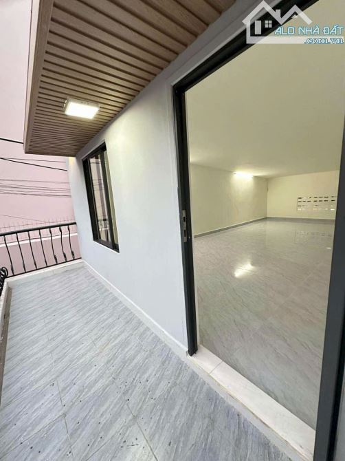 1XẸC TÂN THẮNG ĐỐI DIỆN EON MALL TÂN PHÚ 4,5X11 50M² CHỐT NHANH QUANH 1TỎI