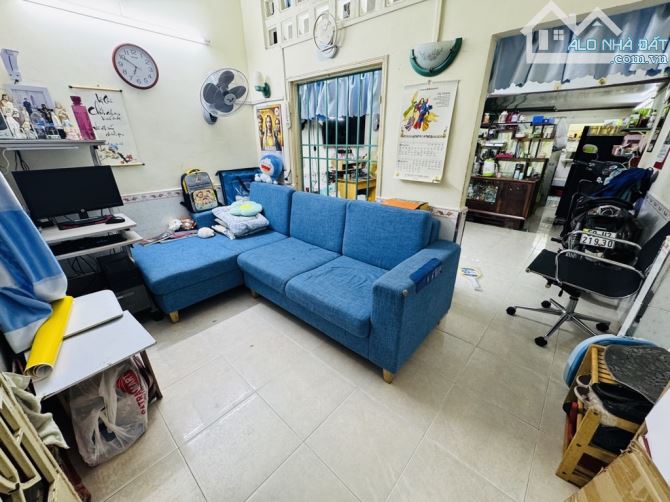 🌟 Nhà hẻm kinh doanh ô tô – 40m² vuông vức – Khu VIP Quận 10 Mã số: NTK-25.8-600