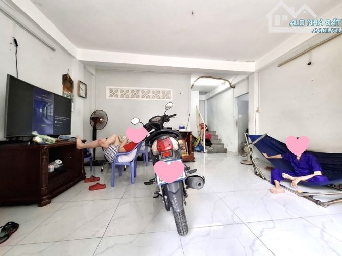 Bán nhà 2 tầng, 45m2 (6.5x7), Ngay Bình Trị Đông - Giáp Quận 6, Q11 - chỉ hơn 3 tỷ