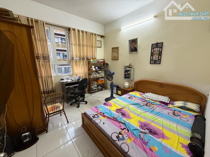 BÁN CĂN HỘ ĐẸP 2 PHÒNG NGỦ GẦN HỒ HOÀNG CẦU