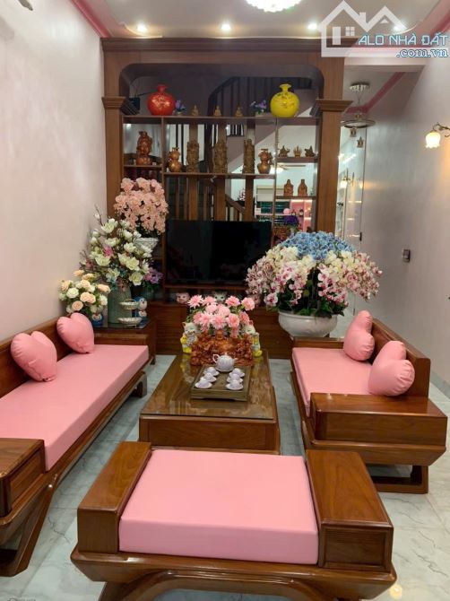 Bán nhà Vạn Phúc, Thanh Trì, 72m2 x 4 tầng, đường thông, ô tô tránh, tăng nội thất