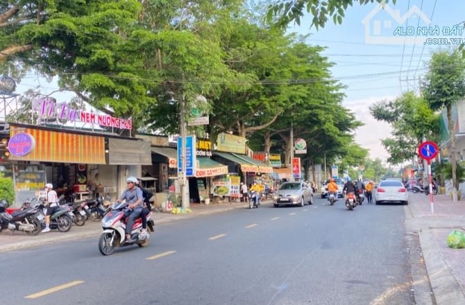 🏆VỊ TRÍ VÀNG! Bán nhà mặt tiền Nguyễn Công Trứ, phường Bảo Lộc. Gần quảng trường Bảo Lộc
