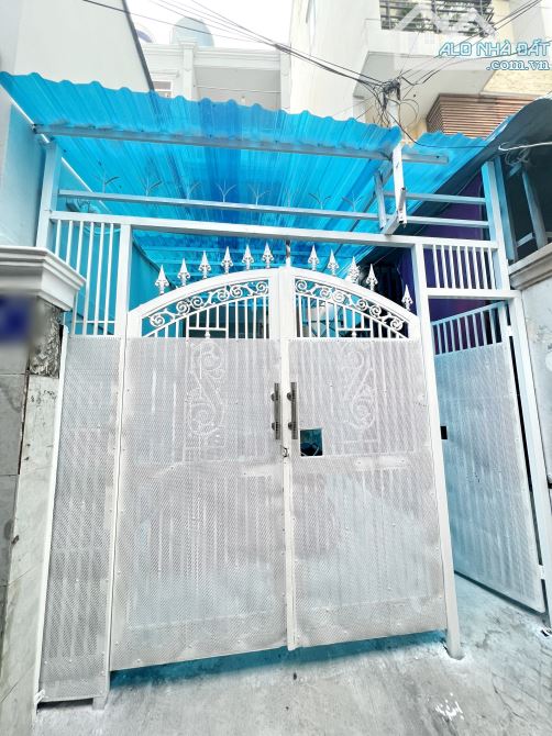Bán nhà 2 lầu 119m2 gần MT đường Dương Bá Trạc Phường 1 Quận 8