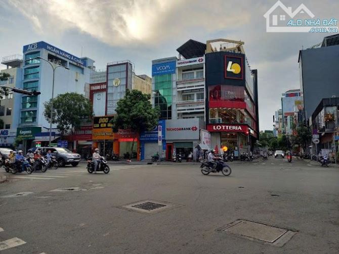 Siêu vị trí ngay vòng xoay Lương Đình Của Q.2 - (8X25m) - Hầm 5 lầu- HĐT 230tr - giá 63TY