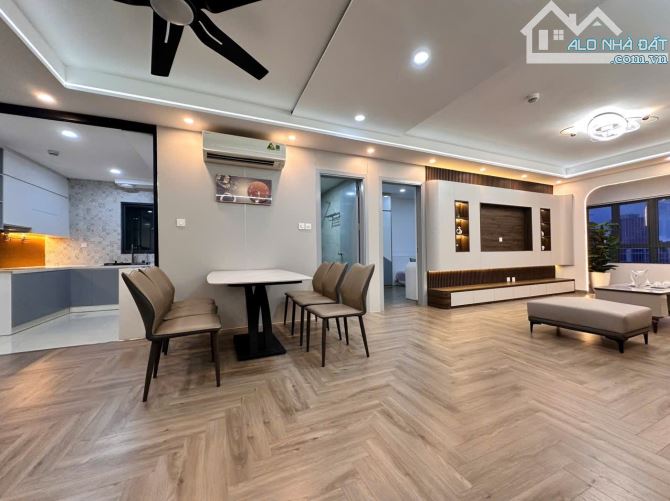 CHUNG CƯ ĐƯỜNG TỐ HỮU KÉO DÀI 80M HƠN 4 TỶ
